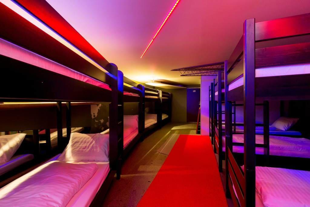 ブダペスト The Bachelor Bar - Bunker | Private Clubヴィラ エクステリア 写真