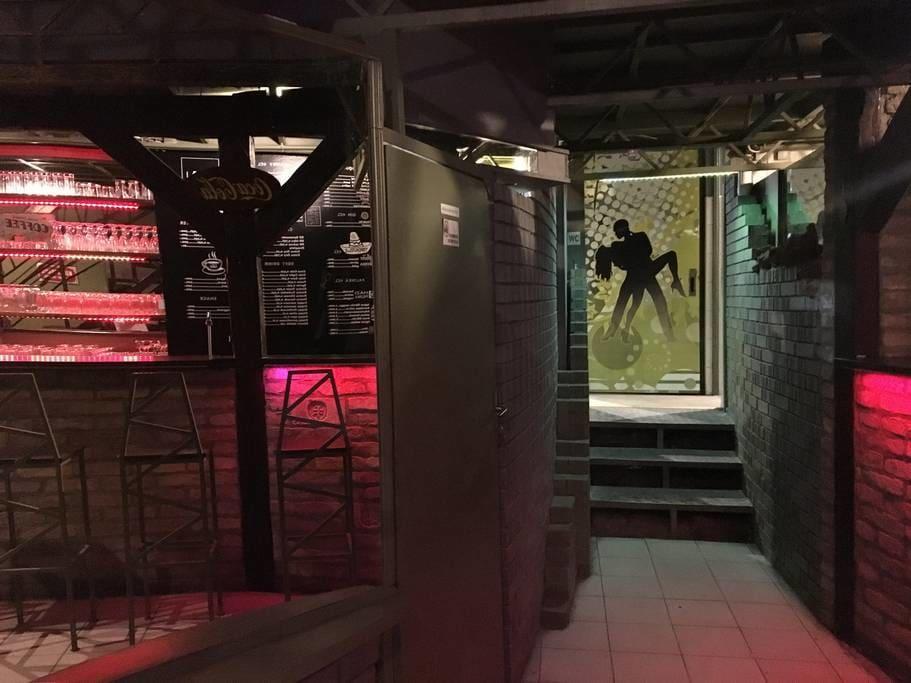 ブダペスト The Bachelor Bar - Bunker | Private Clubヴィラ エクステリア 写真